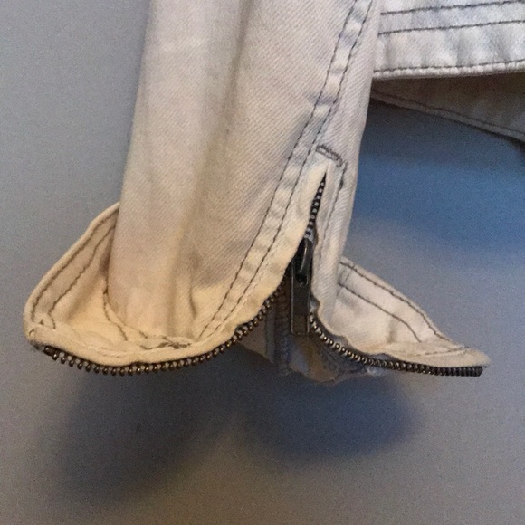 White jean jacket from France - Picture 4 of 4